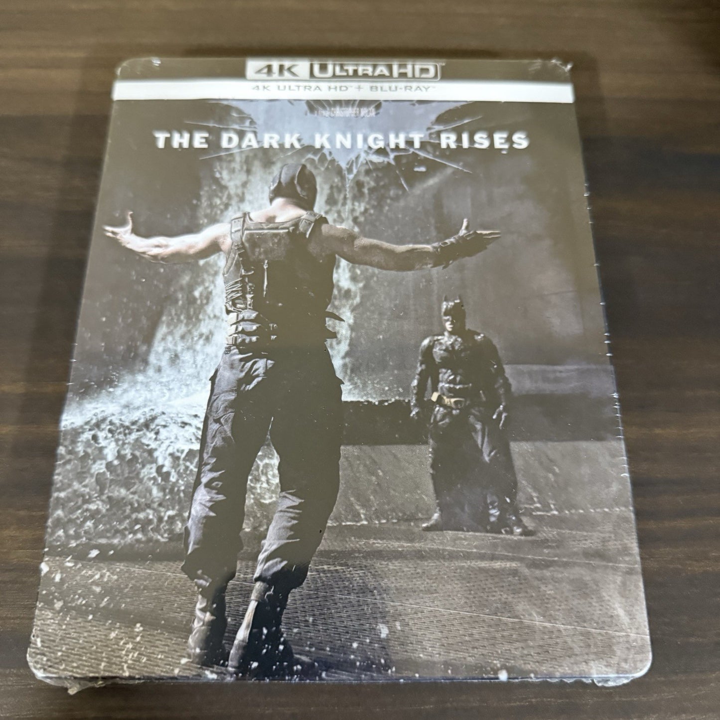 The Dark Knight Rises w. Steelbook (4K UHD + Blu-ray, EU Import, Region Free)